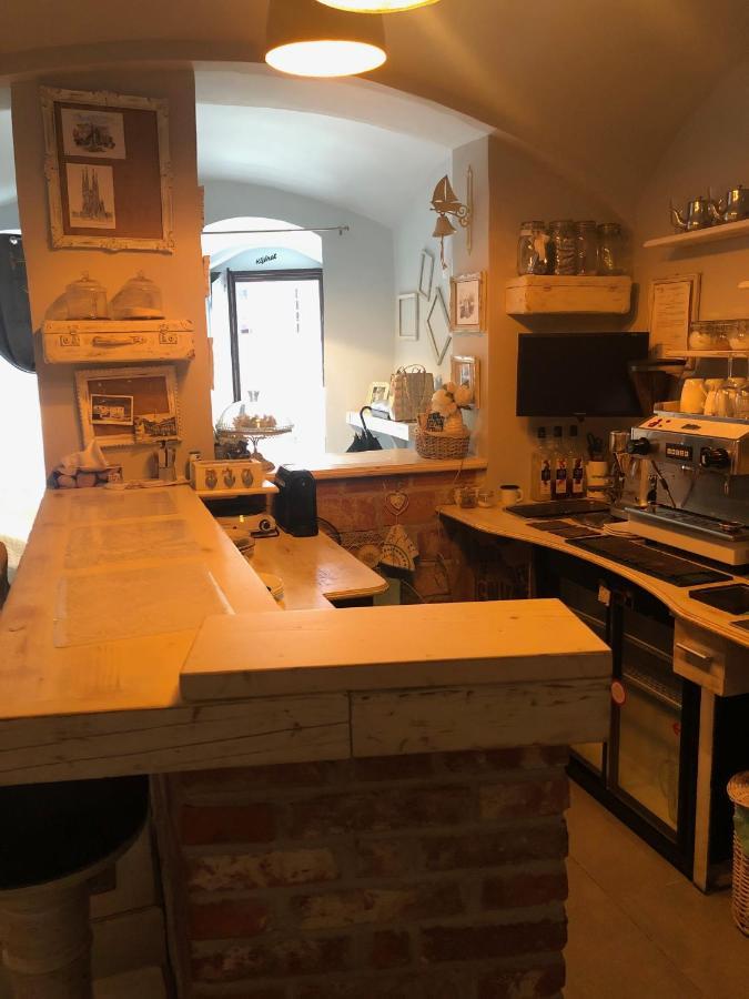 Godot Apartman Miskolc Luaran gambar
