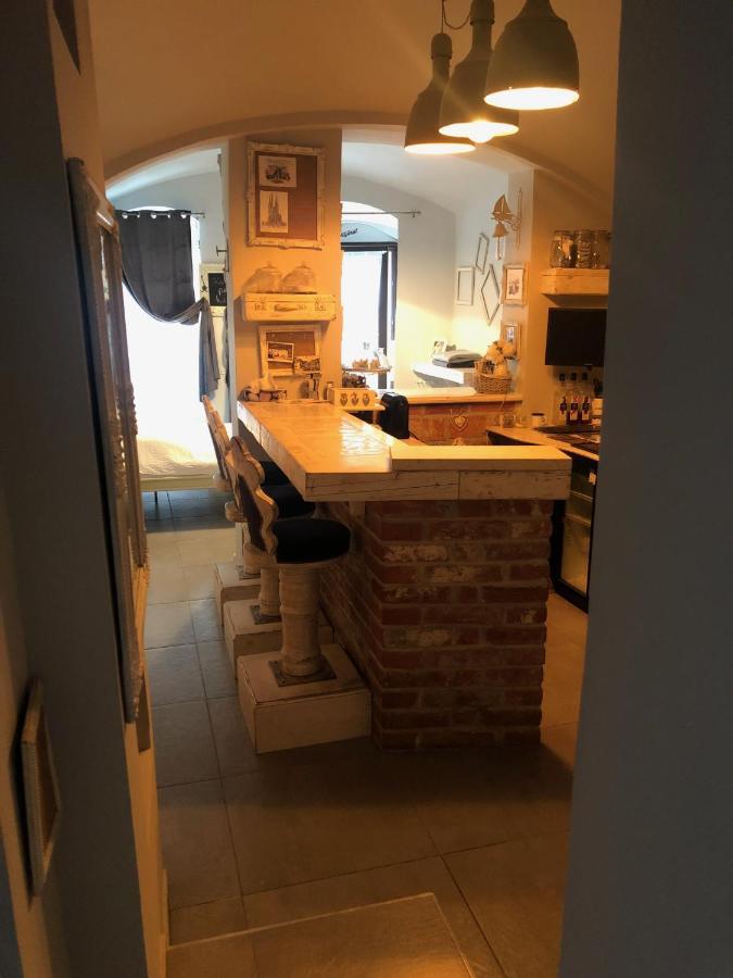 Godot Apartman Miskolc Luaran gambar